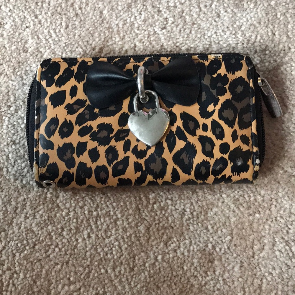 cheetah print wallet
